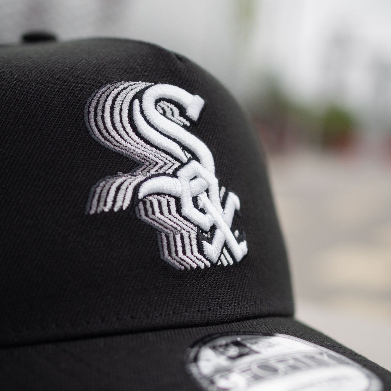 NEW ERA 9FORTY A-FRAME MLB CHICAGO WHITE SOX COMISKEY PARK BLACK / KELLY GREEN UV SNAPBACK - Image 2