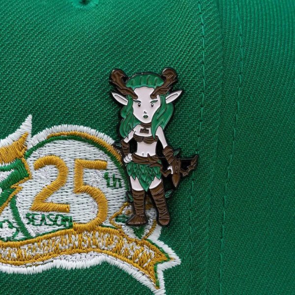 EXCLUSIVE FAM ELF COLLECTION PIN - Image 2
